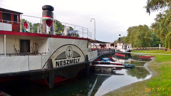 Neszmély Boat Museum